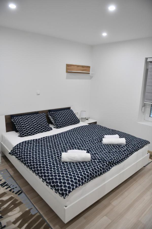 Apartman Lucia Ðakovo Exterior foto
