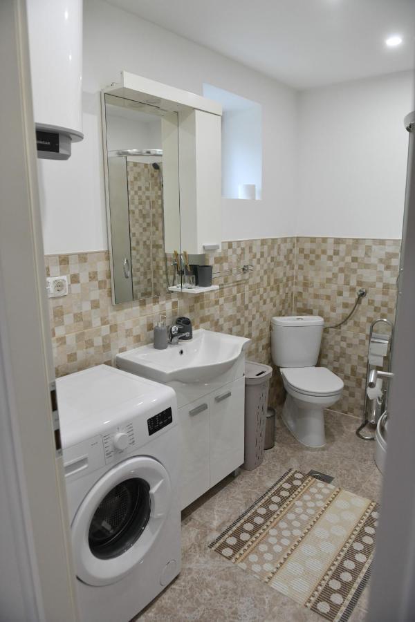 Apartman Lucia Ðakovo Exterior foto